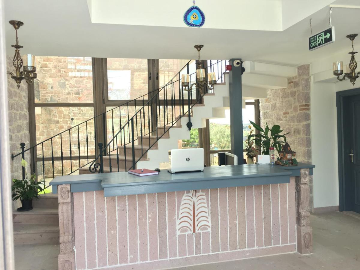 Cunda Mira Butik Otel Айвалык Экстерьер фото